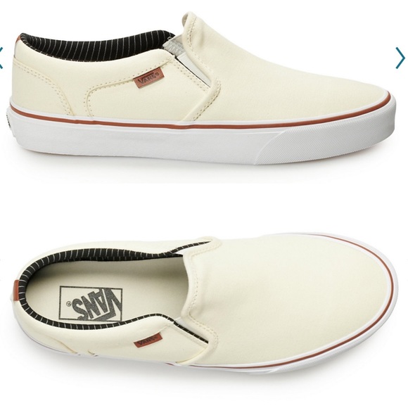 Vans Other - NIB Vans Asher Slip On Sneakers